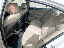 كيا كادينزا